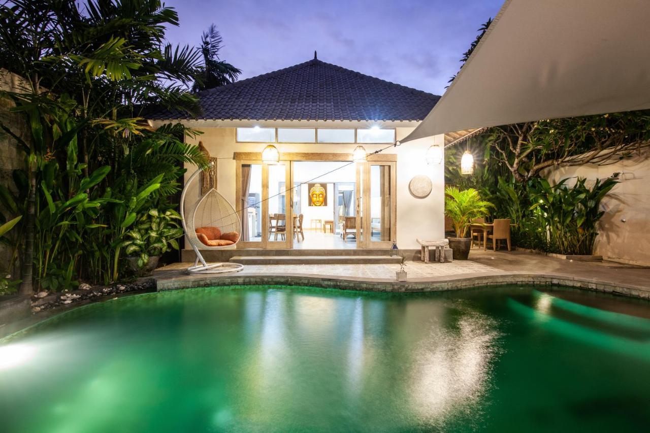 Ambermoon Villas Seminyak  Exterior photo
